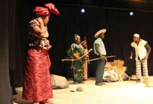 PAULA AGOSTINHO ESTREIA LIVRO INFANTIL