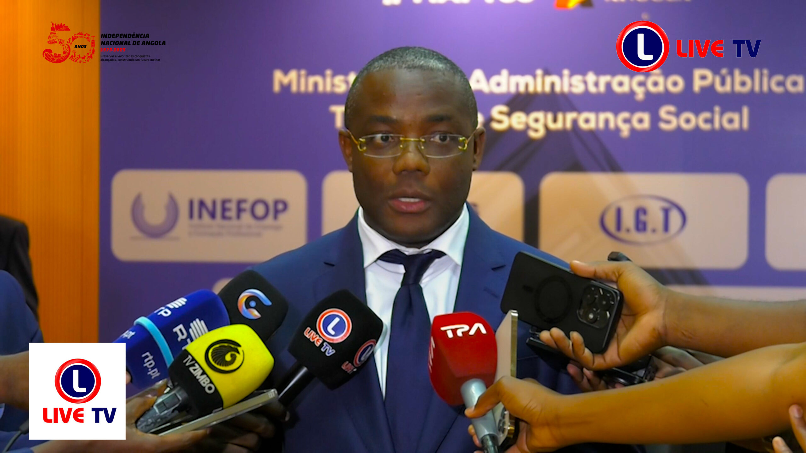 GOVERNO GARANTE PAGAMENTO INTEGRAL DO 13.º MÊS EM PARCELA ÚNICA À FUNÇÃO PÚBLICA