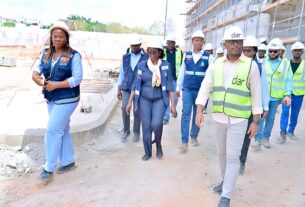 MINISTRA DA SAÚDE AVALIA EXECUÇÃO DAS OBRAS DO INSTITUTO DE ANATOMIA FORENSE E DO HOSPITAL DOS QUEIMADOS