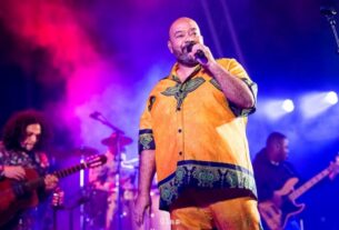 PAULO FLORES CELEBRA 38 ANOS DE MÚSICA COM CONCERTOS ESGOTADOS EM PORTUGAL