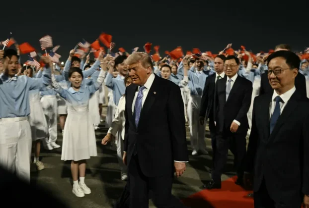 CHINA E ESTADOS UNIDOS PROCURAM REFORÇAR ESTABILIDADE NAS RELAÇÕES BILATERAIS COM VISITA DE TRUMP A PEQUIM